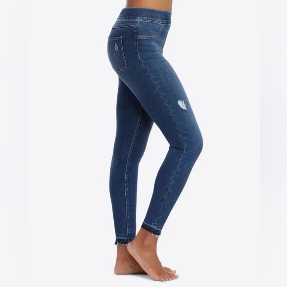 Spanx distressed pull-on skinny ankle jeans in a medium blue wash - Picture 5 of 6